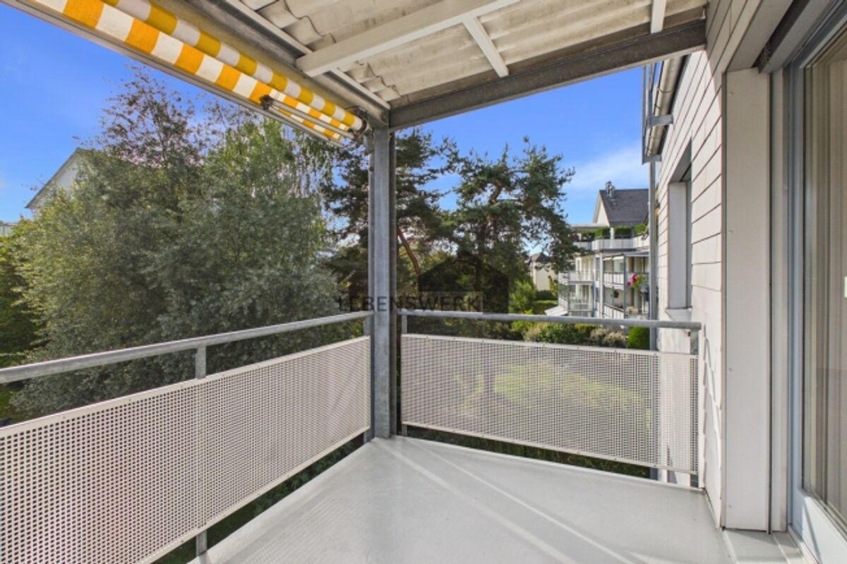 Helle 3.5-Zimmer-Wohnung in ruhiger Lage mit gedecktem Balkon, Bottighofen TG - 10