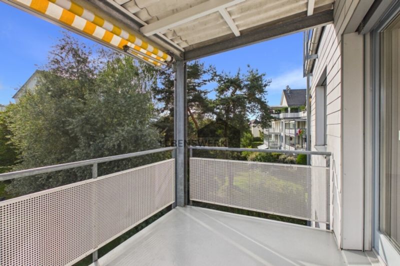 Helle 3.5-Zimmer-Wohnung in ruhiger Lage mit gedecktem Balkon, Bottighofen TG - 11