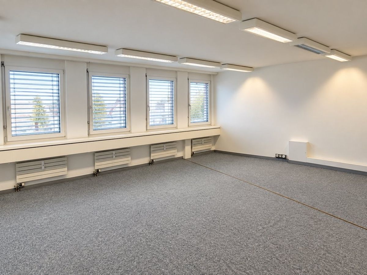 Ihr Erfolgreicher Start beginnt hier - 3 Nettomietzinsen geschenkt! - 2