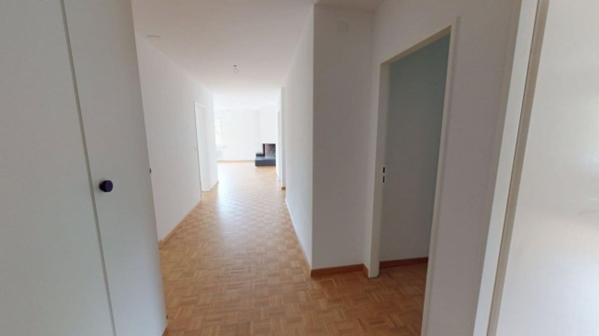 Helle 6-Zimmer-Wohnung im 1. OG  ruhig wohnen in Herrliberg | BEFRISTET - 2