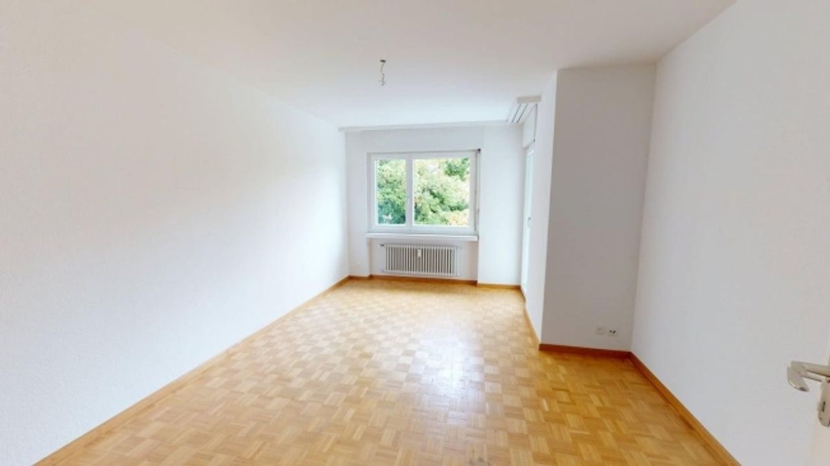Helle 6-Zimmer-Wohnung im 1. OG  ruhig wohnen in Herrliberg | BEFRISTET - 4