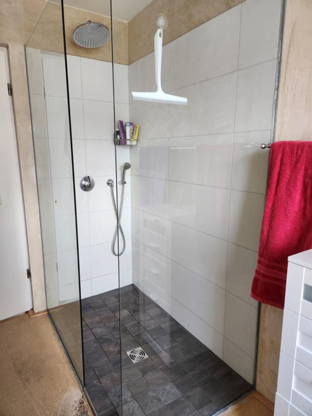 3.5 Zimmer möbl. Wohnobjekt - 2