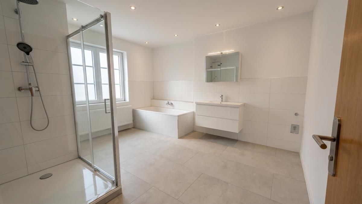 6.5 Zimmer Doppeleinfamilienhaus - 2