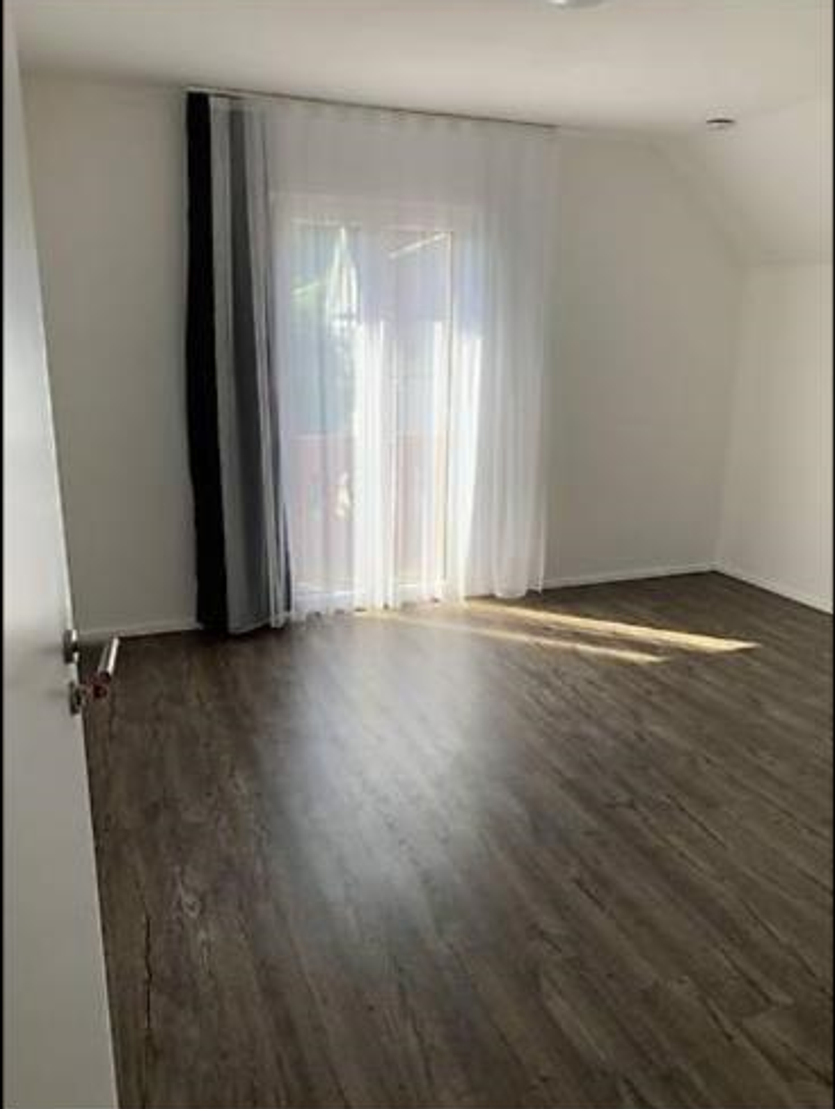 Möbl. WG-Zimmer - 0
