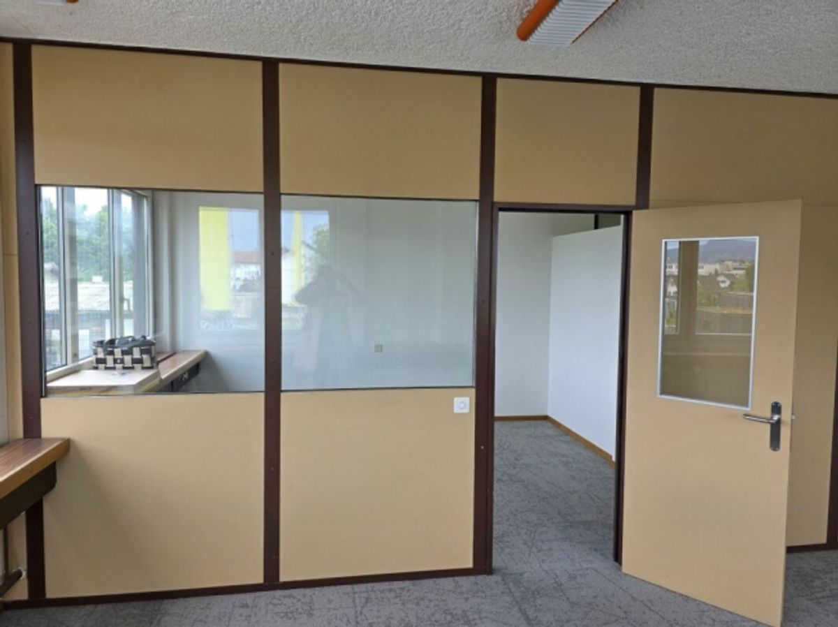 Attraktive Büro- und Gewerbeliegenschaft in Suhr - 3