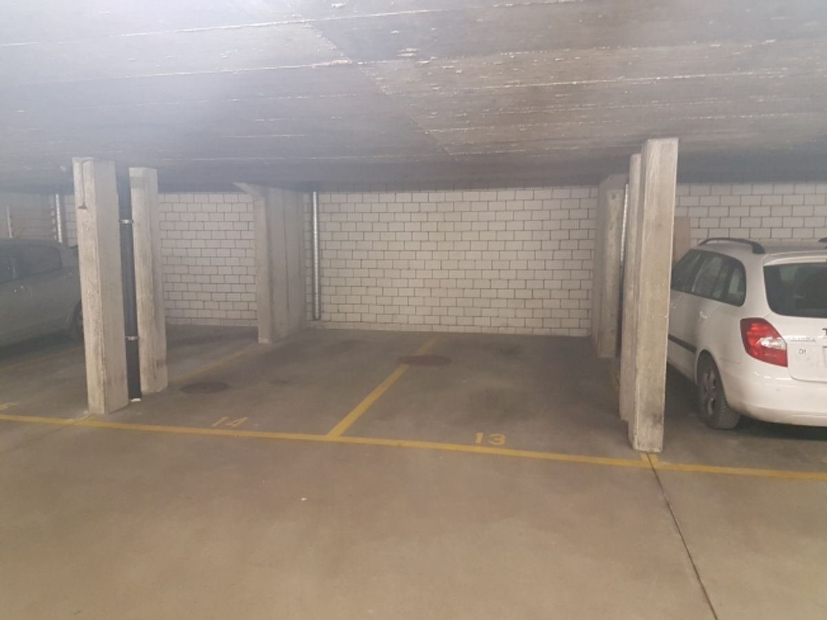 Einstellplatz in Wettingen zu vermieten - 1
