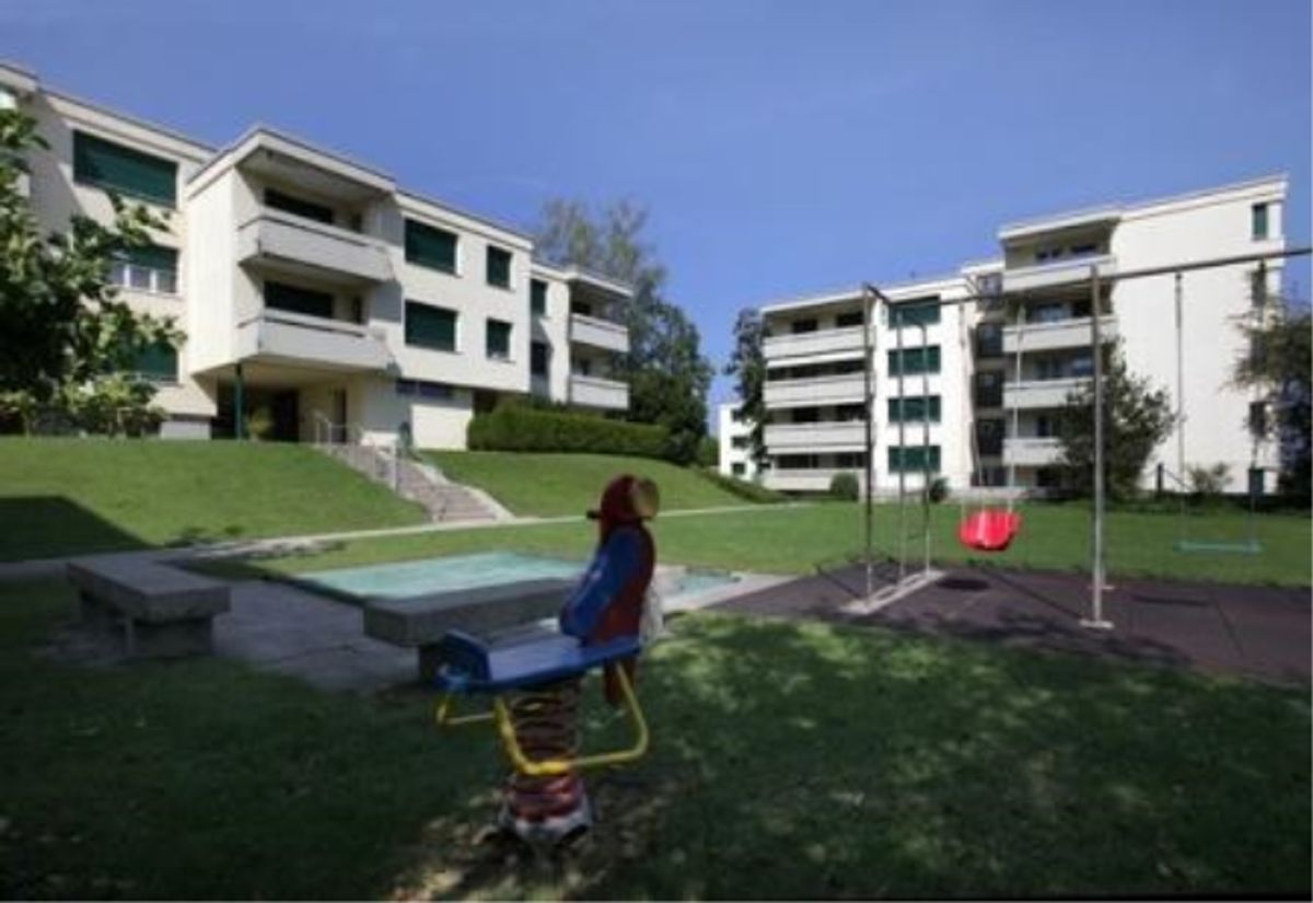 Motorrad-Einstellplatz zu vermieten in Wädenswil - 0