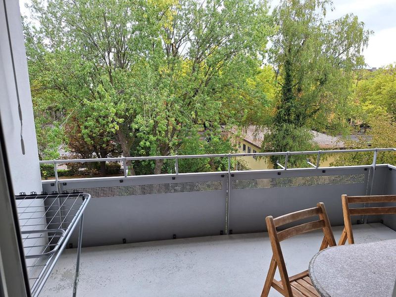 2.5 Zimmer Wohnung - 5