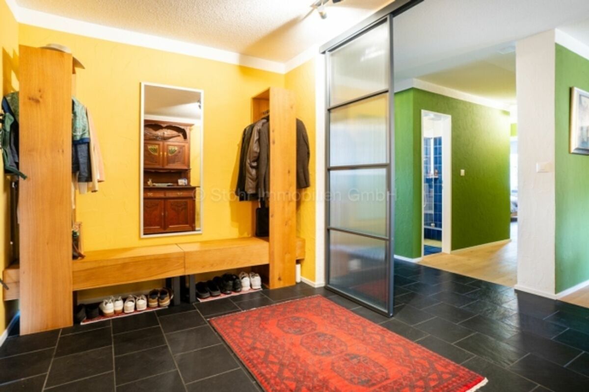 Stilvolle 4.5-Zimmer-Wohnung mit 145 m² Wohnfläche und hochwertiger Totalsanierung - 1