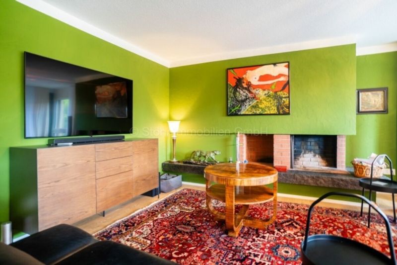 Stilvolle 4.5-Zimmer-Wohnung mit 145 m² Wohnfläche und hochwertiger Totalsanierung - 5