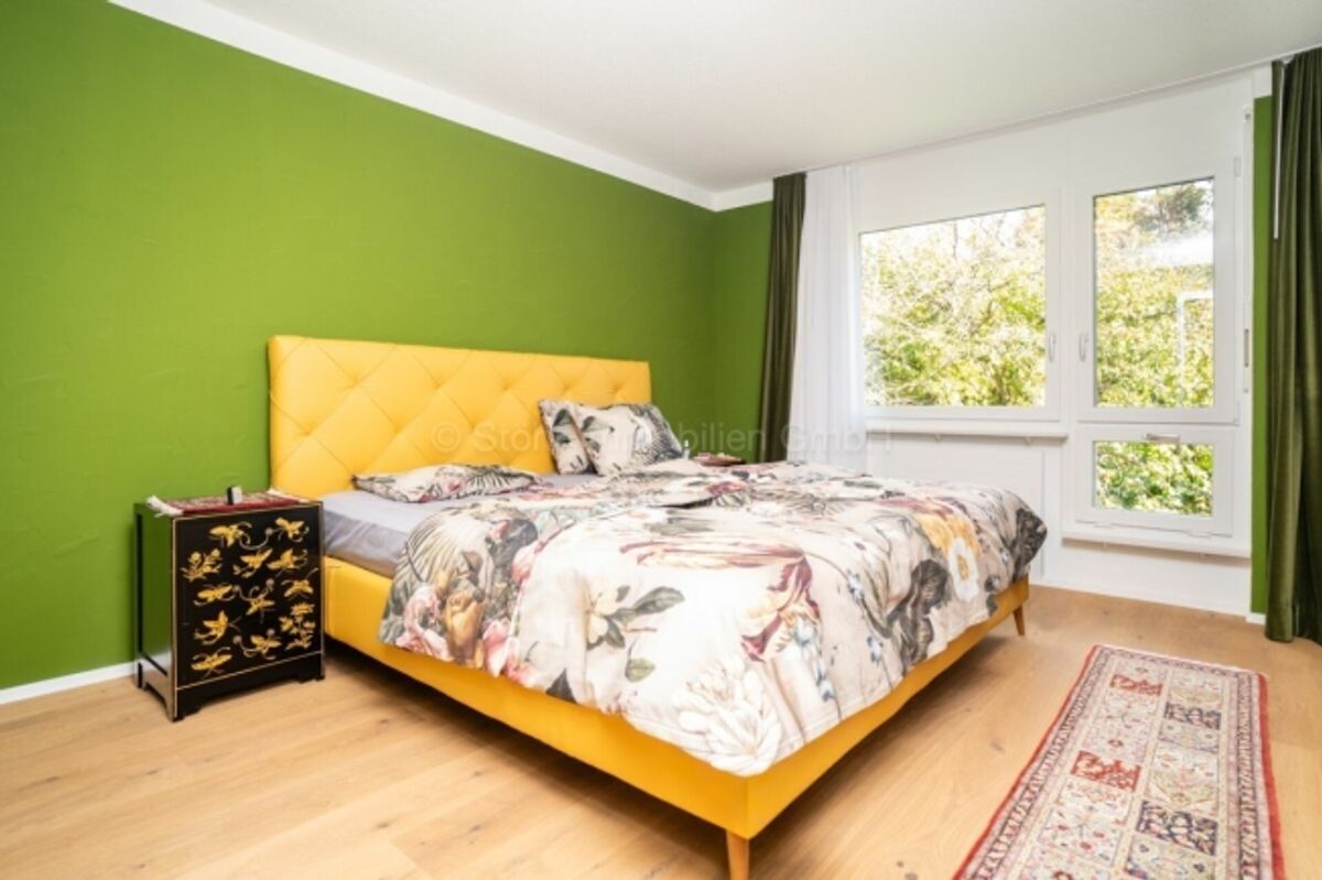 Stilvolle 4.5-Zimmer-Wohnung mit 145 m² Wohnfläche und hochwertiger Totalsanierung - 10