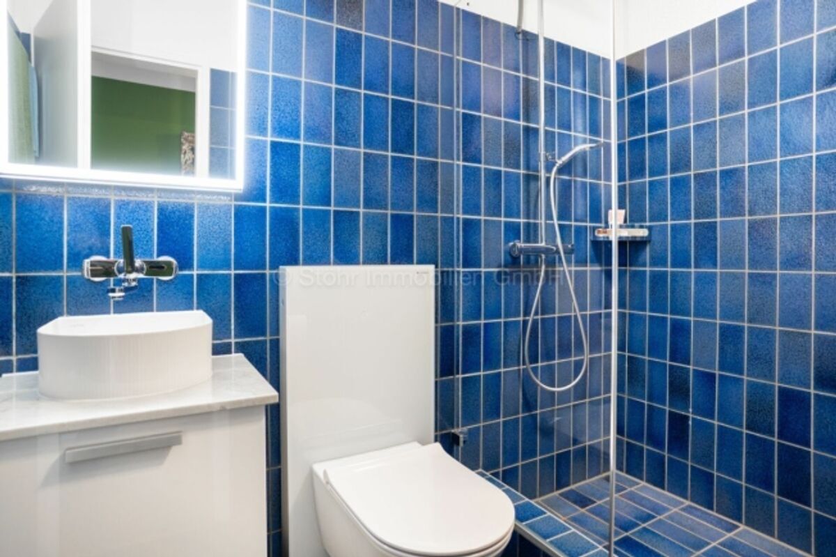 Stilvolle 4.5-Zimmer-Wohnung mit 145 m² Wohnfläche und hochwertiger Totalsanierung - 14