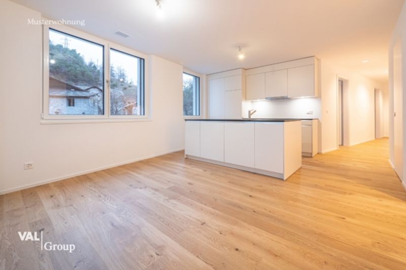 Grosszügige Familienwohnung mit hohem Ausbaustandard - 2
