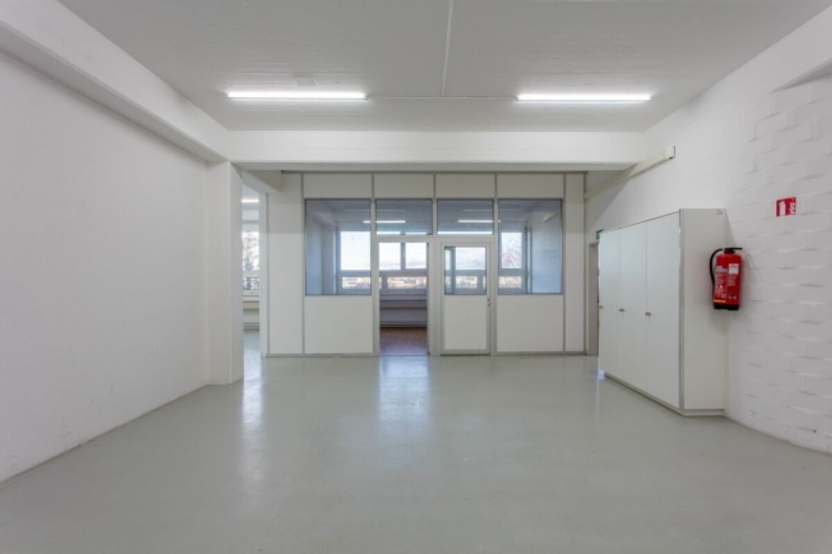 Stolze Gewerbeliegenschaft in Dällikon - 6