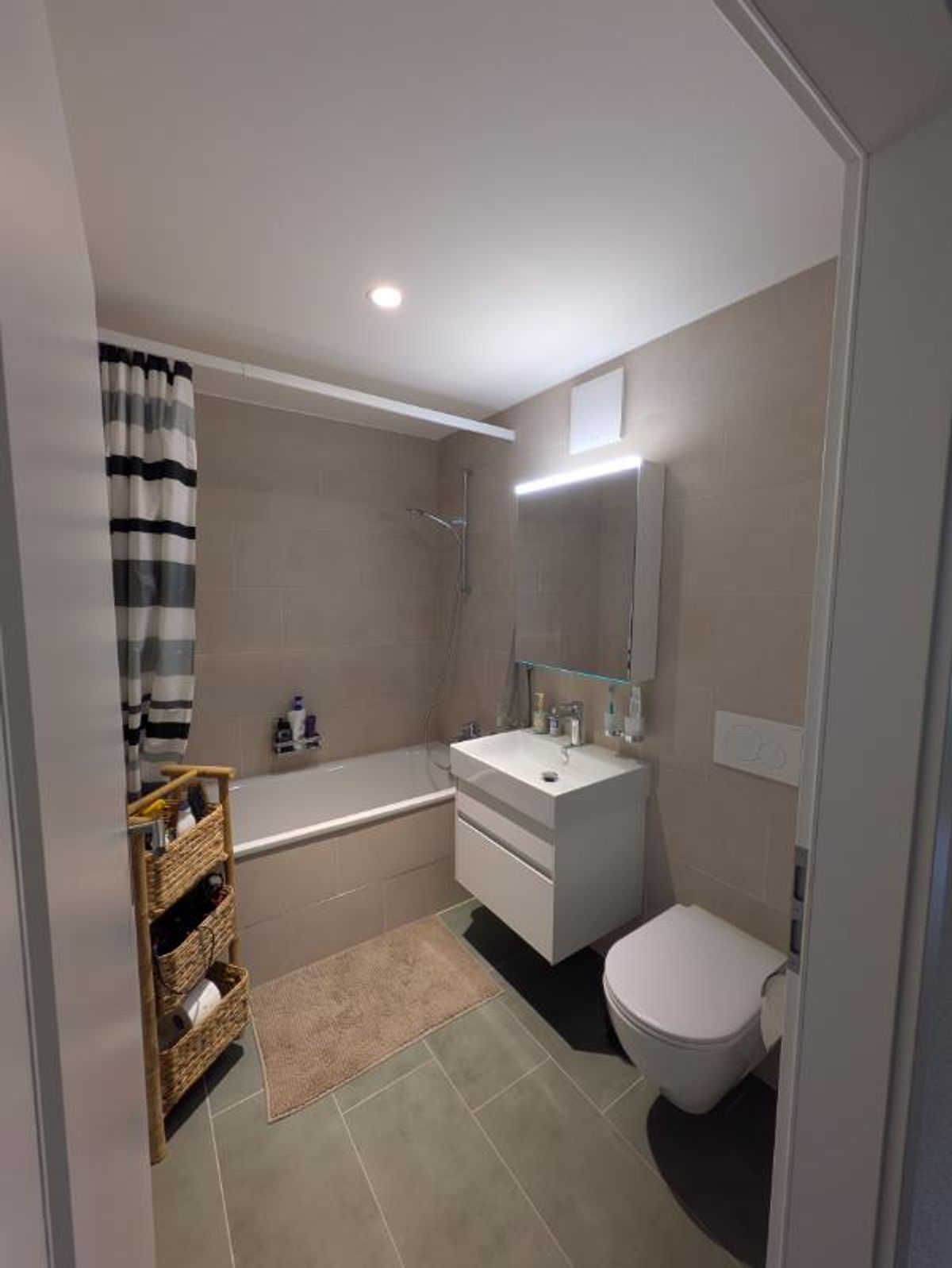 3.5 Zimmer Wohnung - 8