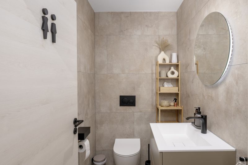 Comfortable living in an idyllic setting - 5