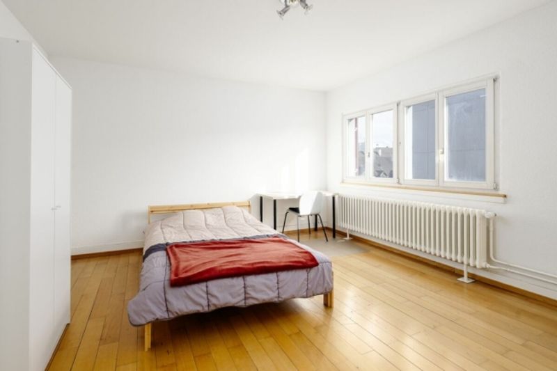Charmante 2.5-Zimmerwohnung - Ihre Wohlfühloase im Kreis 9 - 3