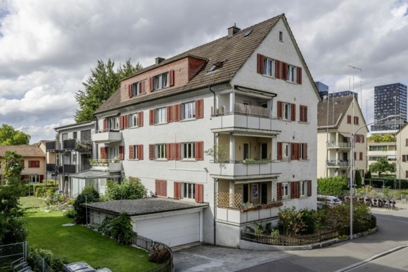 Charmante 2.5-Zimmerwohnung - Ihre Wohlfühloase im Kreis 9 - 8