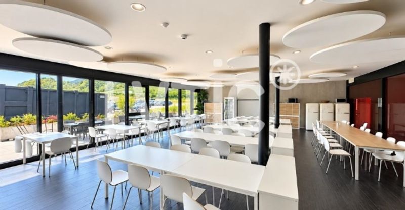 Halle industrielle de 2050 m2 à louer à Châtel-St-Denis - 6