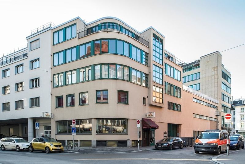 Extravagante Wohnung an zentraler Lage! - 1