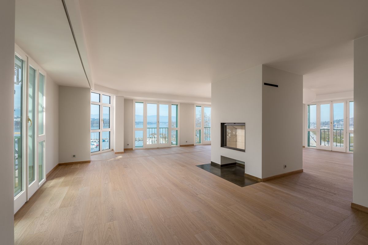 Exceptional apartment on the waterfront with panoramic lake views - 0