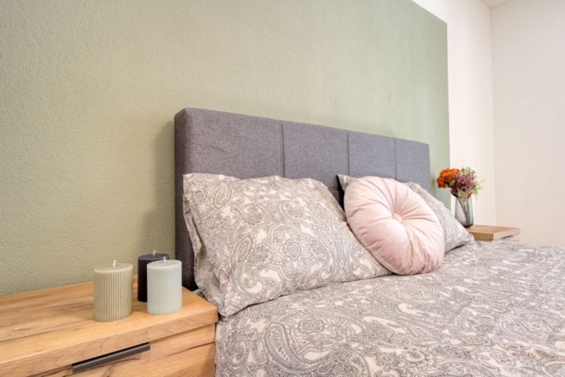 Furnished room in modernised apartment in a top location - 8