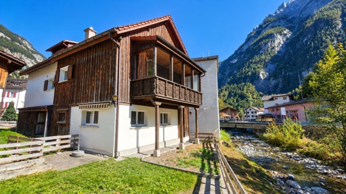 HEIMELIGES ZUHAUSE DIREKT AM LAUSCHIGEN BACH - 2