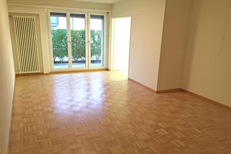 Attraktive Wohnung mit Gartensitzplatz - 2
