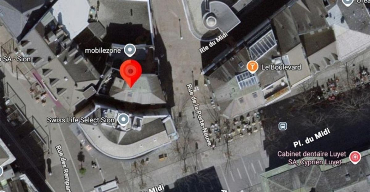 Grand local commercial de 115 m² au coeur de Sion - 11
