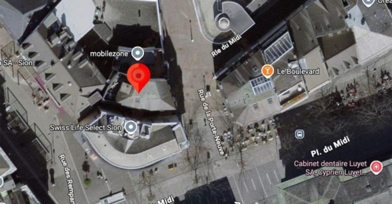 Grand local commercial de 115 m² au coeur de Sion - 12