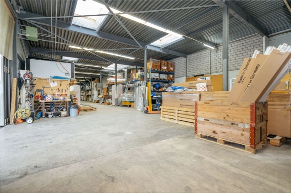 Attraktive Gewerbe- und Lagerfläche mit 400 m² - 0