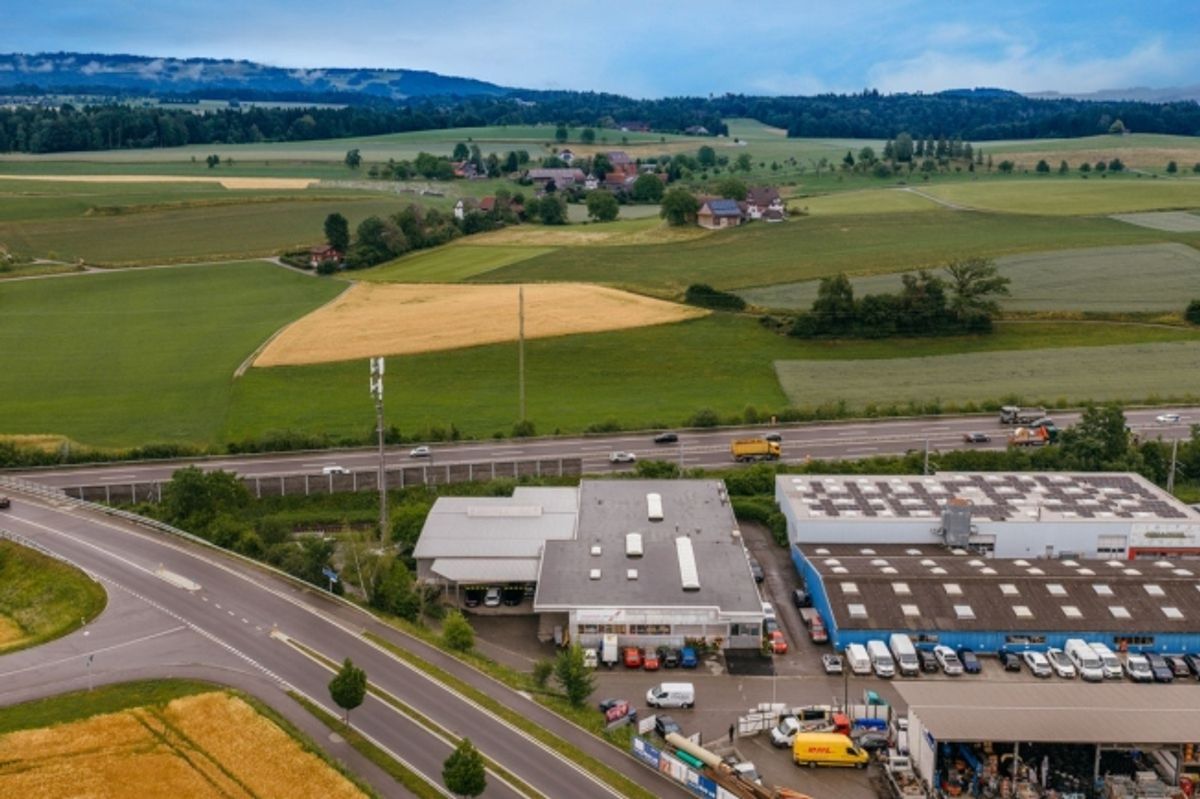 Attraktive Gewerbe- und Lagerfläche mit 400 m² - 2
