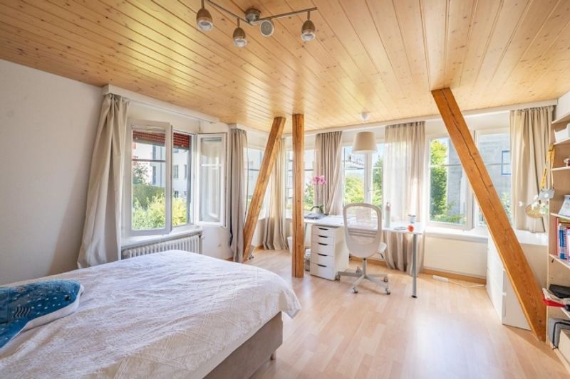 2-Familienhaus, Renovationsobjekt an bevorzugter Lage - 5