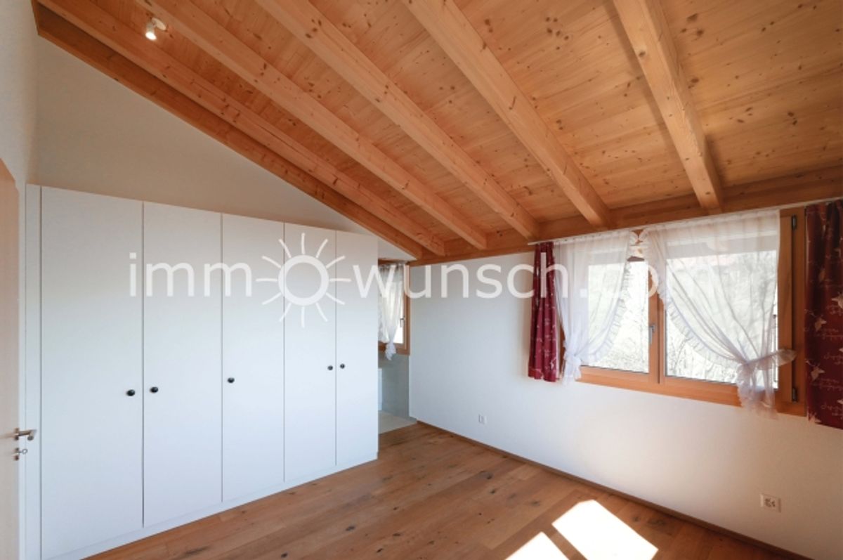 Natur, Ruhe und Wohnkomfort - modernes 6 ½ Zimmer Chalet mit Sauna in Stalden - 7