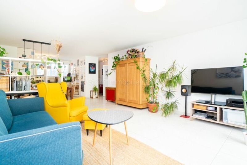 Gepflegte 2.5 Zimmer Wohnung mit grosszügigem Garten - 4
