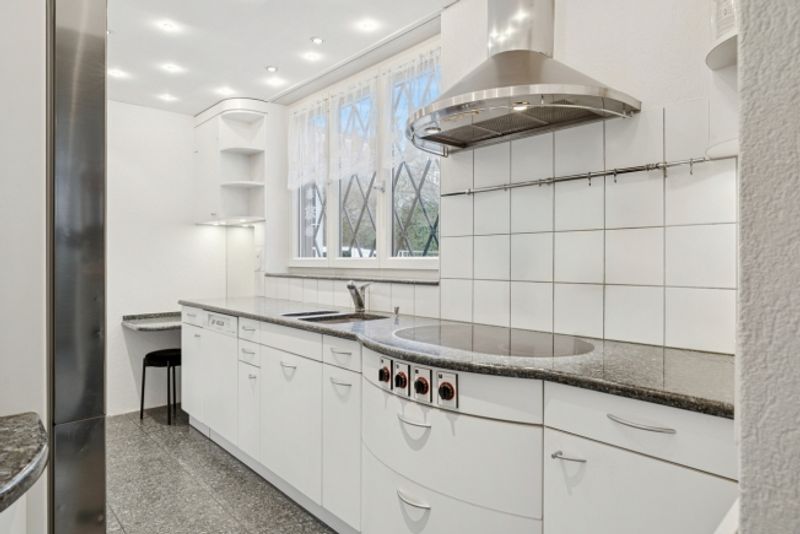 GROSSZÜGIG WOHNEN, STILVOLL LEBEN – ATTRAKTIVE DOPPELHAUSVILLA - 5