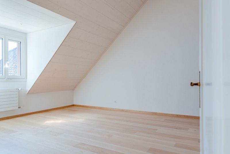 GROSSZÜGIG WOHNEN, STILVOLL LEBEN – ATTRAKTIVE DOPPELHAUSVILLA - 9