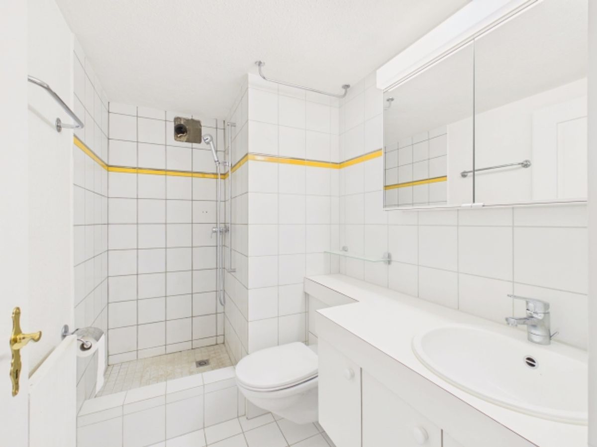 Charmantes 4.5-Zimmer-Reihenhaus in historischem Ambiente in Mönchaltorf - 10