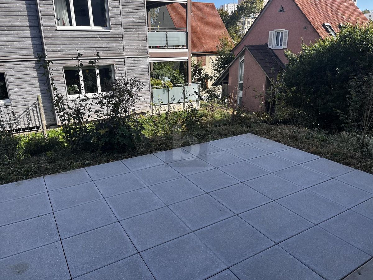 WOHLFÜHLEN MIT TERRASSE UND MODERNEM KOMFORT - 1