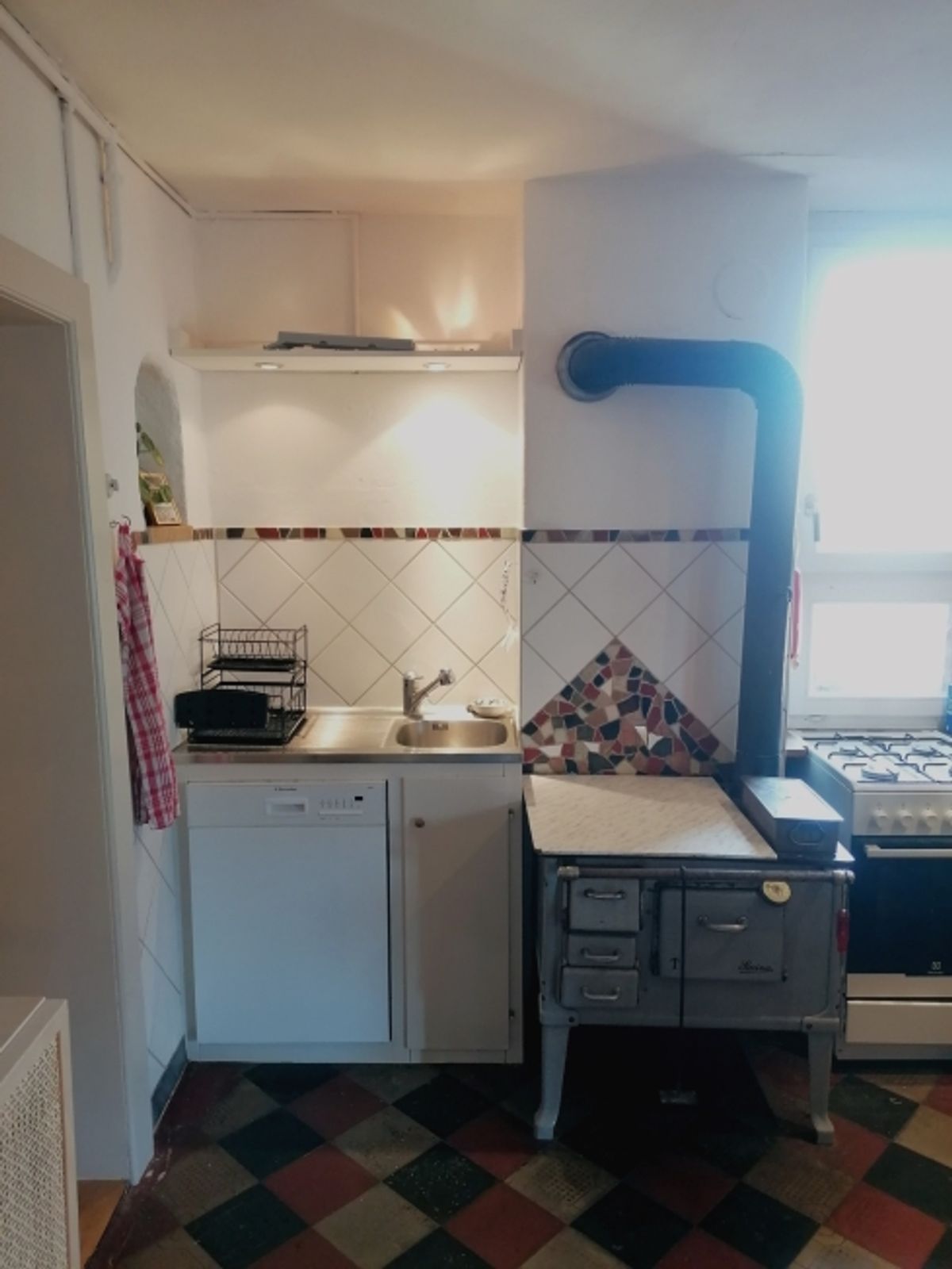 5½ ZI-WOHNUNG IN ERLACH (BE), MÖBLIERT, TEMPORÄR - 3