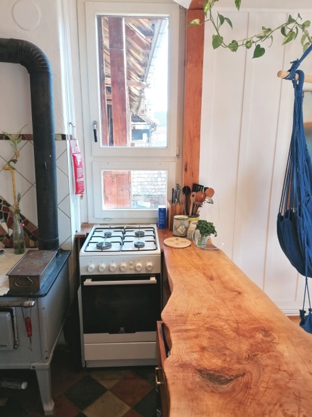 5½ ZI-WOHNUNG IN ERLACH (BE), MÖBLIERT, TEMPORÄR - 4
