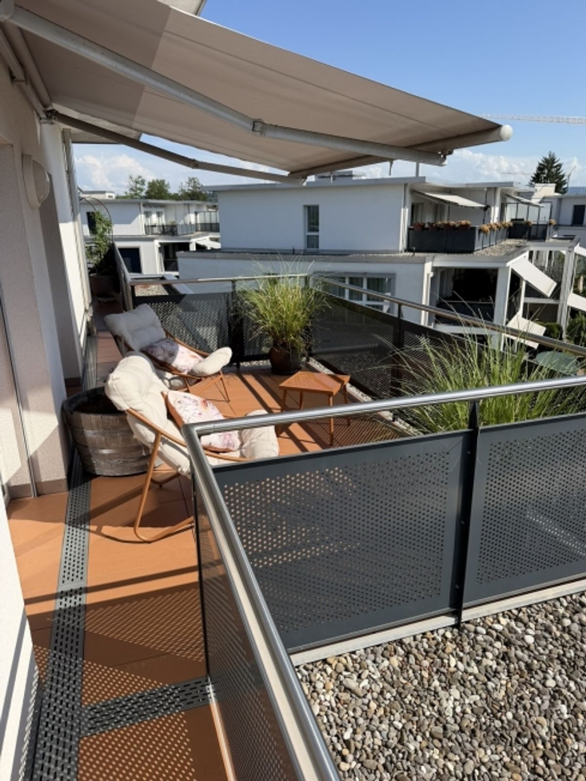 6½ ZIMMER-ATTIKAWOHNUNG IN STUDEN (BE), MÖBLIERT, TEMPORÄR - 8