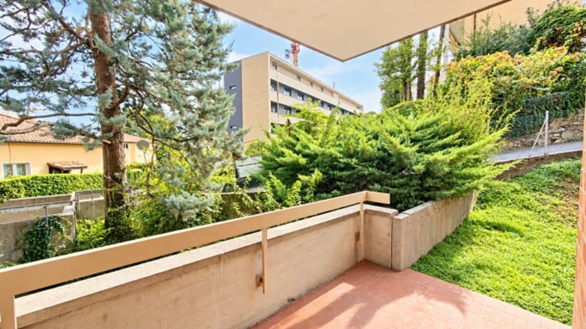 GEMÜTLICHE 2,5 ZIMMER MIT GARTEN - 0