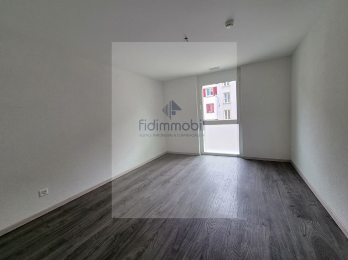 Zu vermieten, für AVS/AI, 2,5 Zimmer, Schmiede 6, La Chaux-de-Fonds - 3