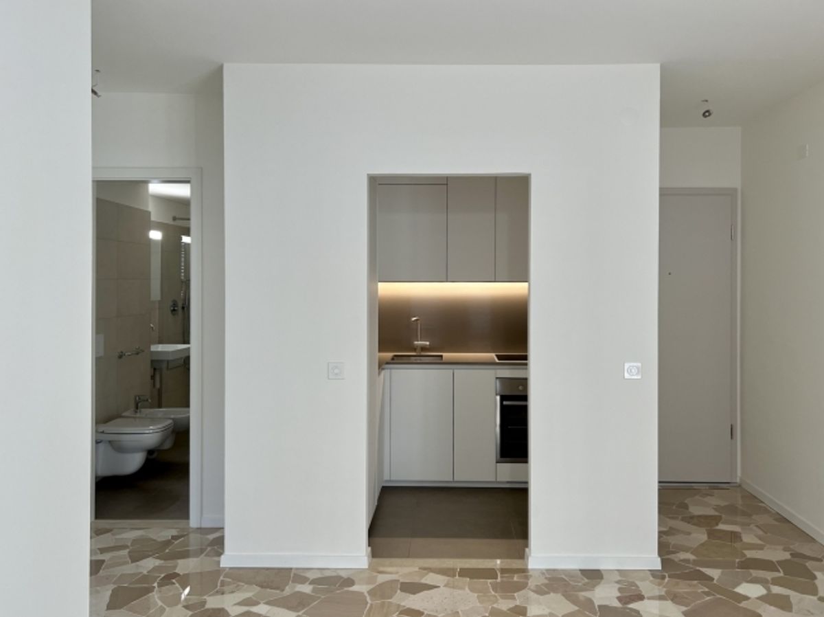 2,5-ZIMMER-APARTMENTS KOMPLETT RENOVIERT - 1