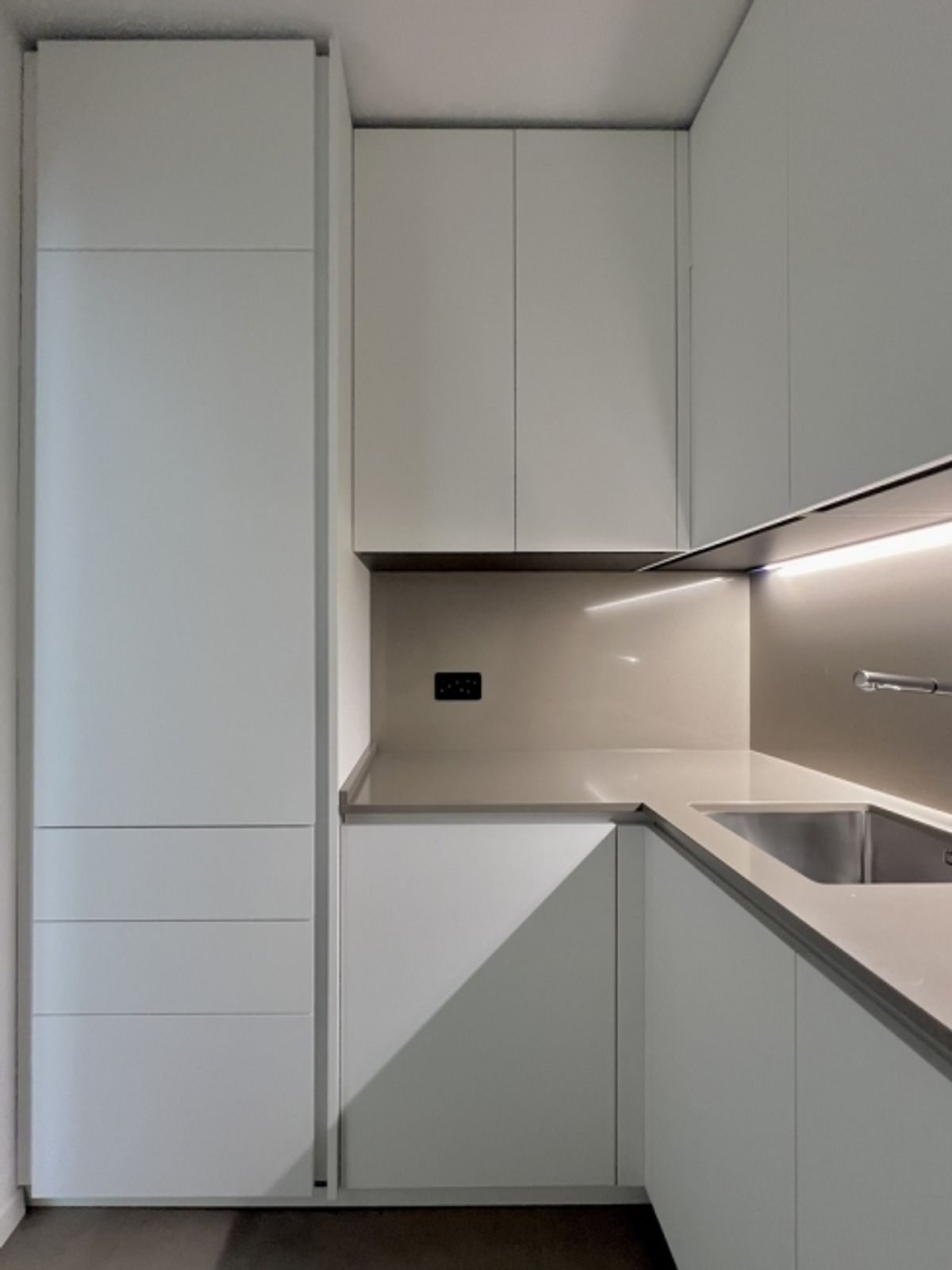 KOMPLETT RENOVIERTE 3,5-ZIMMER-WOHNUNGEN - 3