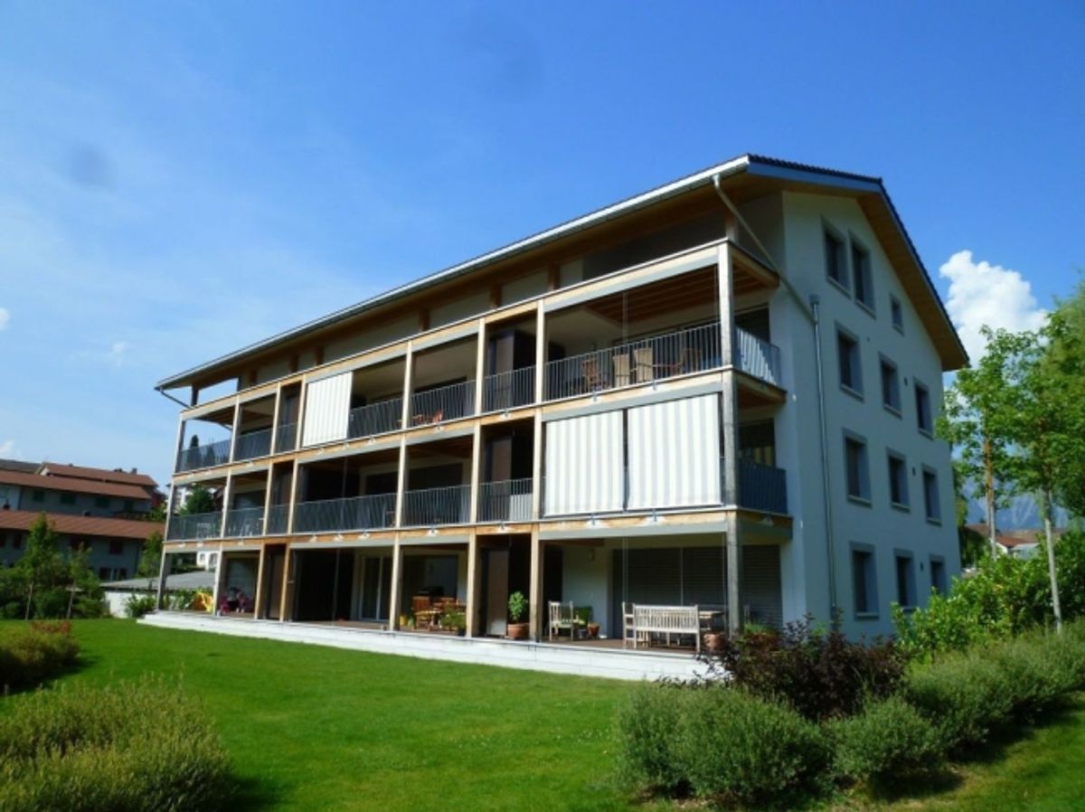 moderne 4 1/2-Zimmer-Dachwohnung mit Holzofen und Balkon - 10