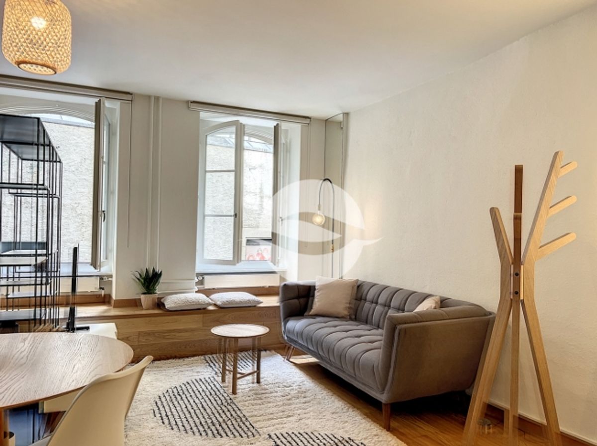 Charmantes möbliertes Atelier in der Altstadt, seltenes Objekt! - 1