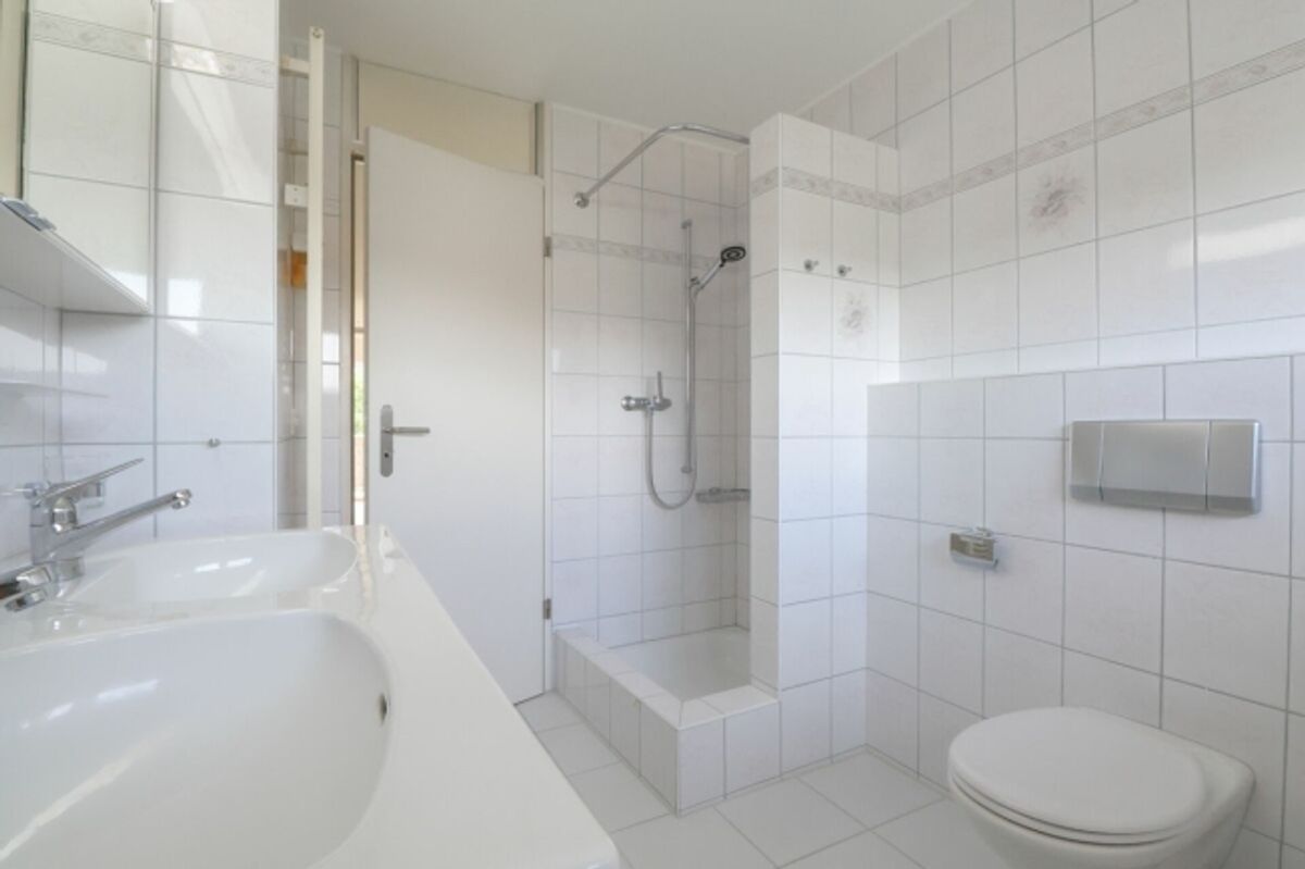 Grosszügige Parterre-Wohnung in Tägerig zu vermieten - 5