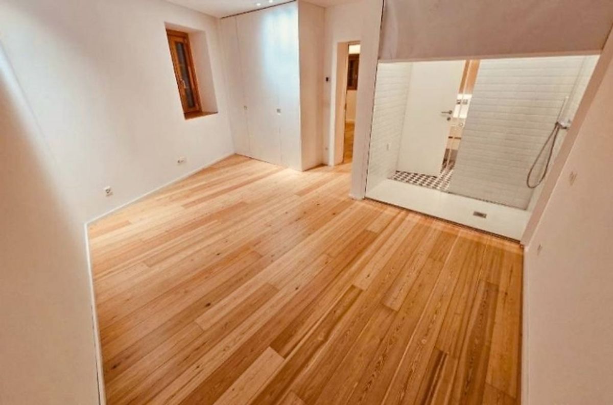 CHÊNE-BOURG – Renovierte 3-Zimmer-Wohnung ≈50 m² und private Terrasse≈60 m² - 2
